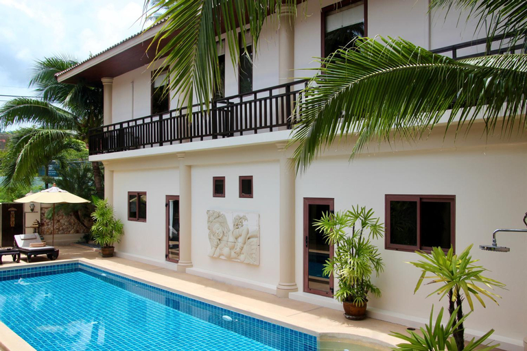 Swimming Pool 8