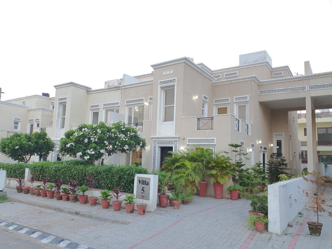 Others 4, Villa 5, Sahibzada Ajit Singh Nagar