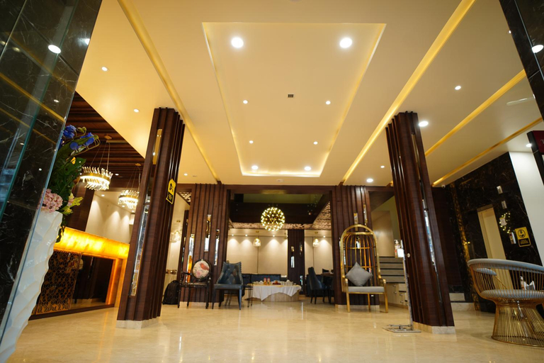 Public Area 2, Orange Tree Hotels, Nagpur