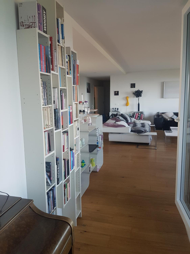 Bedroom 2, 3-bedroom apartment with spectacular view, Neuchâtel
