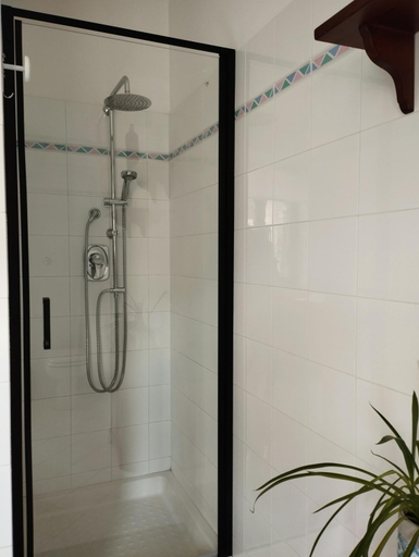 Bathroom 3, Alloggio al 29, Viterbo