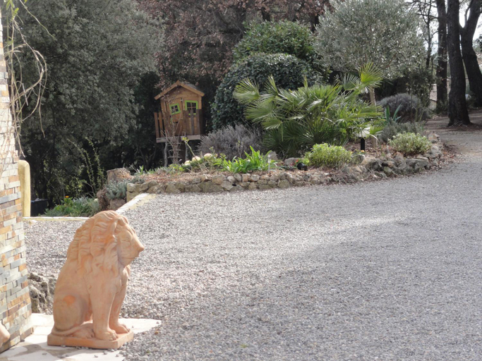 Others 5, Domaine la borie, Var