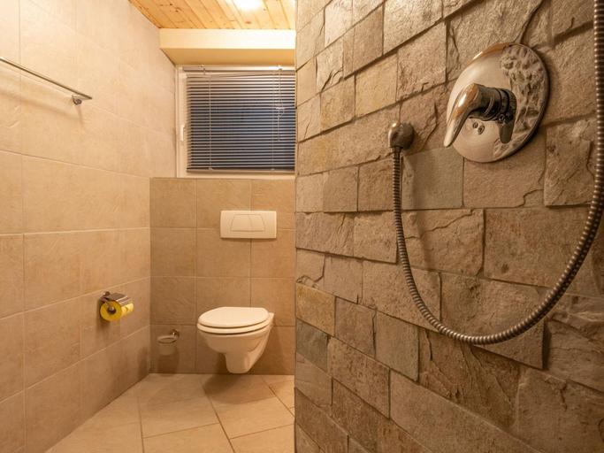 Bathroom 4, Apartment in Strengen Near Ski Bus, Landeck