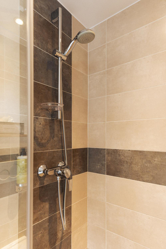 Bathroom 3, Hôtel Txoko, Pyrénées-Atlantiques
