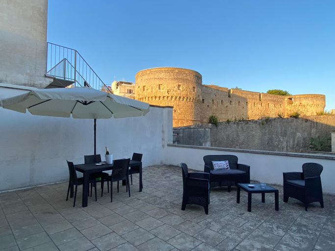Others 4, HYPOGEUM -Le Torri Apartments-, Lecce