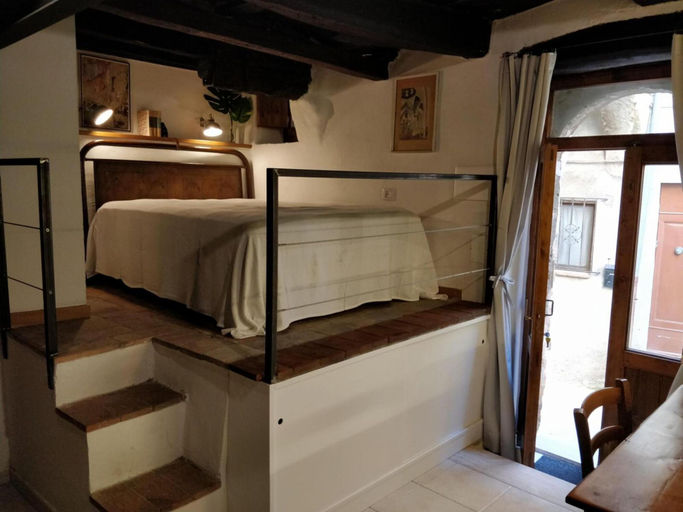Bedroom 2, Casa Messi - Casa Messi a Vicolo Della Rivolta 25 Apt 5, Grosseto