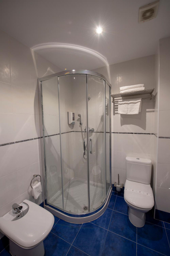 Bathroom 2, Apartamentos VIDA Mar de Laxe, A Coruña