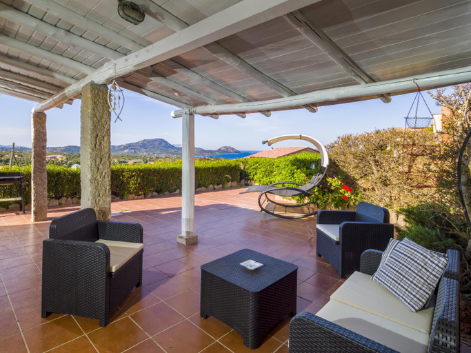 Others 2, Laura's Terrace - Klodge, Olbia-Tempio