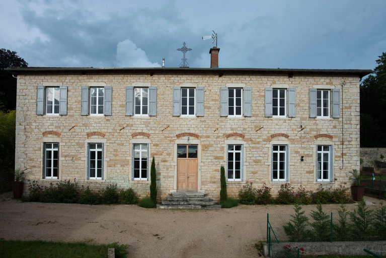 Le Cercle Chambres climatisees, Ain