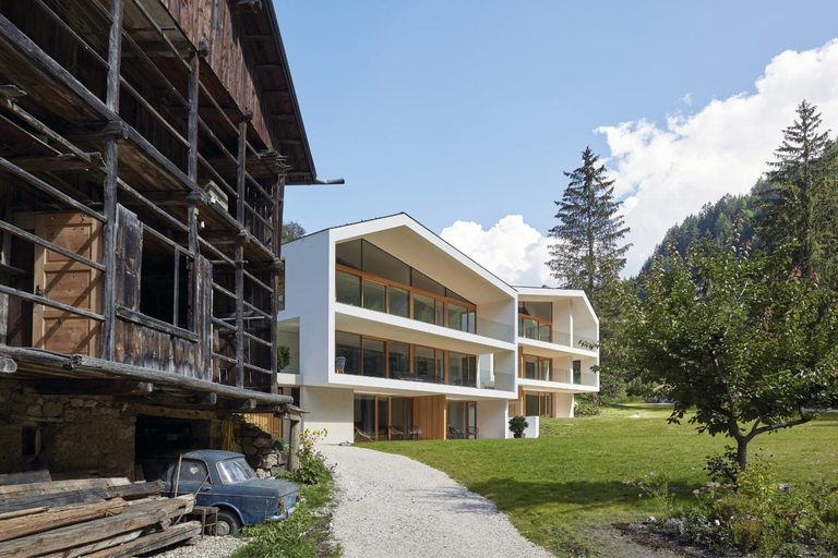 Others 5, Greva Apartments 1, Bolzano