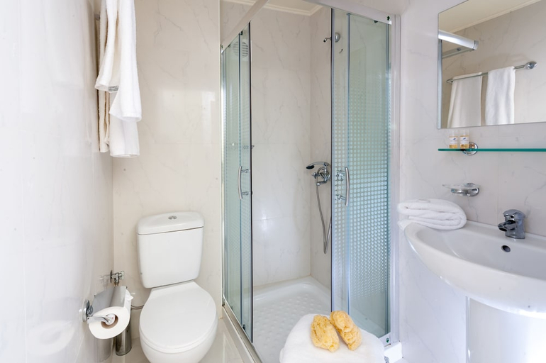 Bathroom, Elounda Akti Olous Hotel - Adults Only, Crete