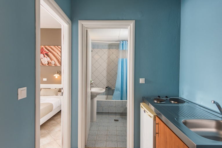 Bathroom 3, Balos Beach, Crete
