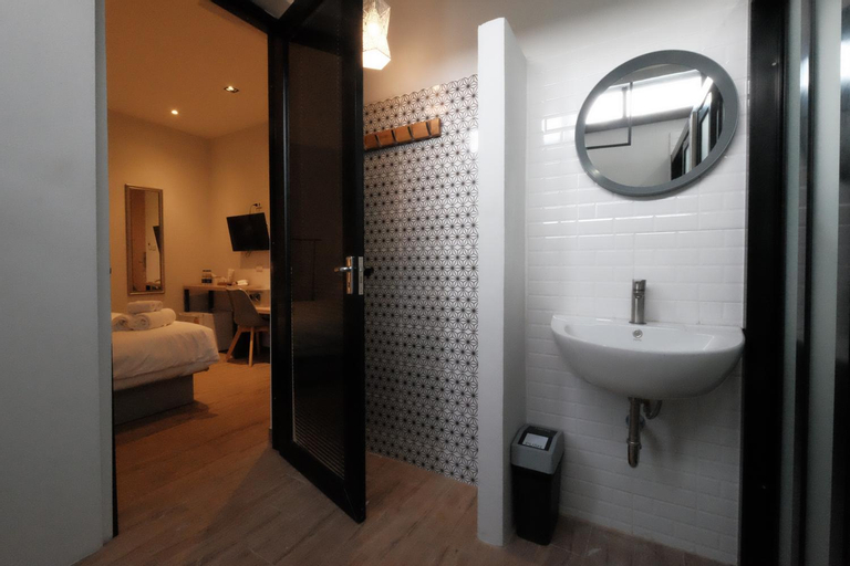 Bathroom 3