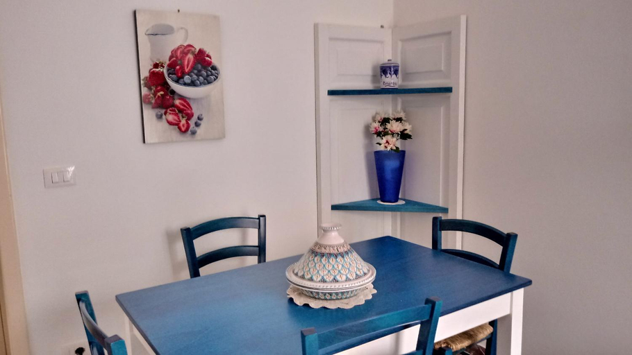 Others 4, Il riad del capitano, Syracuse