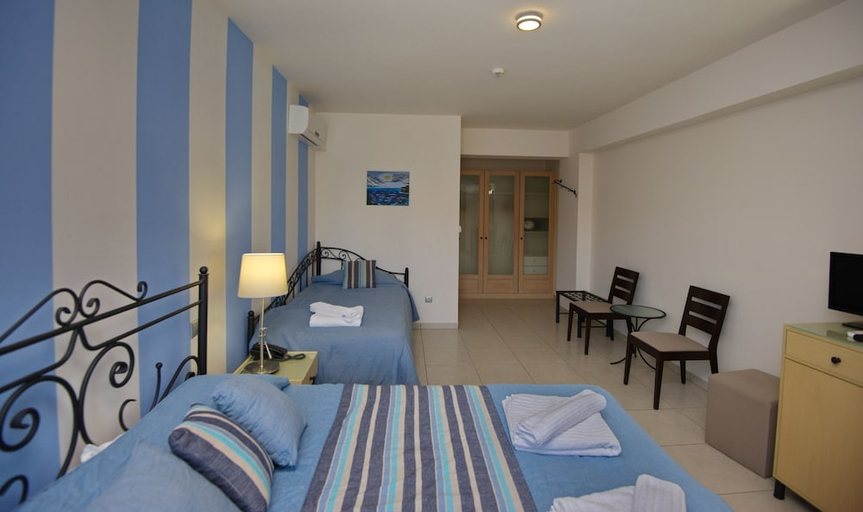 Bedroom 3, 4 Epoches hotel, Thessaly