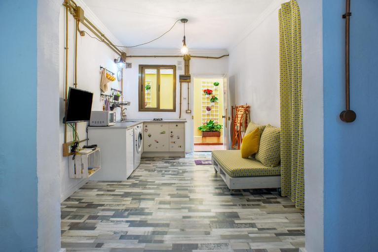Others 5, Las Sales Estudio Cosy, Las Palmas