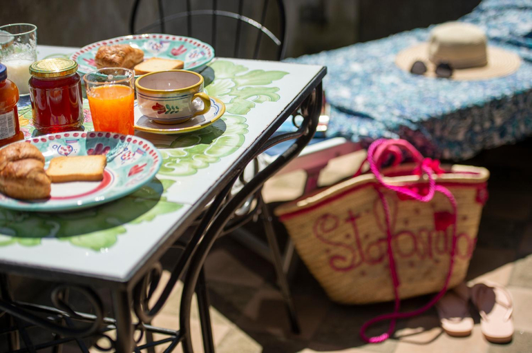 Food & Drinks 3, YourHome - Relais Casa degli Angeli, Salerno