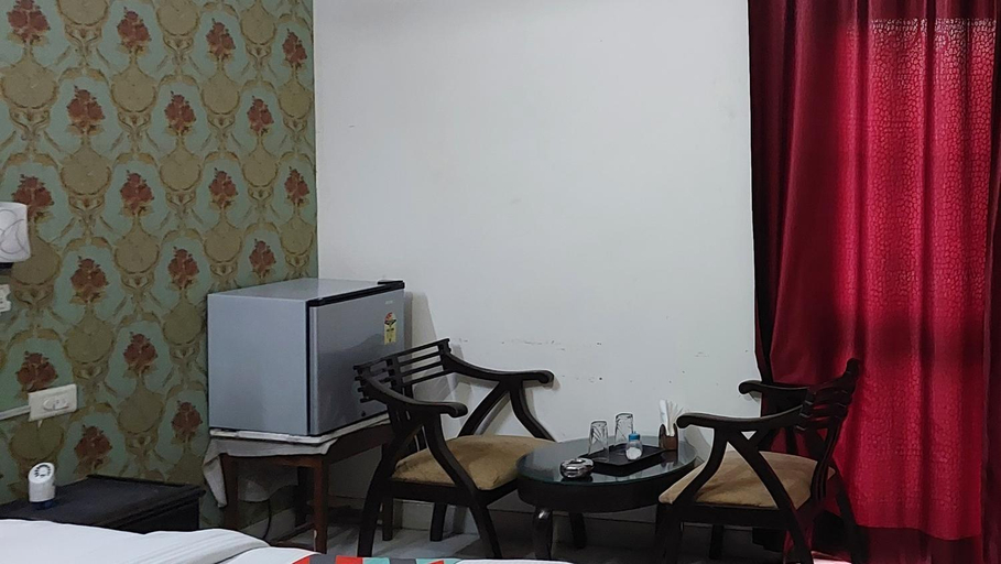 Bedroom 3, Hotel Ashray Noida, Gautam Buddha Nagar