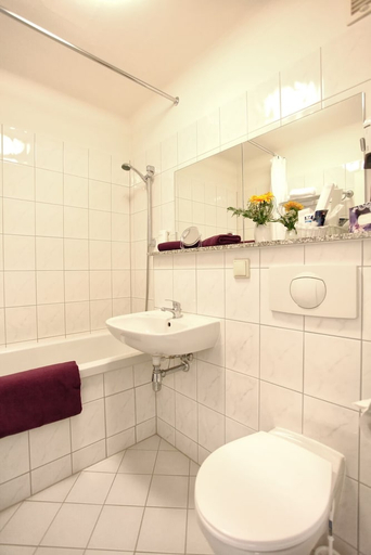 Bathroom 4, SOIBELMANNS Hotel Weimar, Weimar