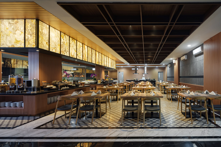 Food & Drinks 5, Hotel Santika Blitar, Blitar