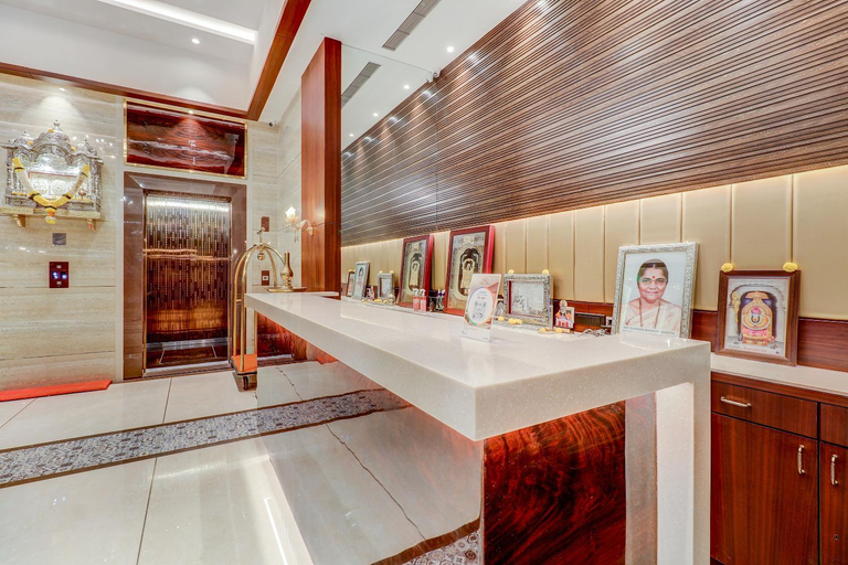 Food & Drinks, Hotel Gurudev Grand, Thane