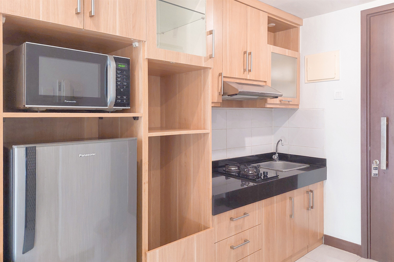Others 2, Best Homey and Modern Studio Apartment at Scientia Residence By Travelio, Tangerang