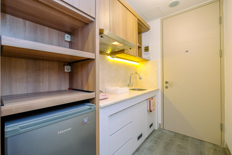 Others 5, Comfy and Tidy Studio Apartment at Tokyo Riverside PIK 2 By Travelio, Tangerang