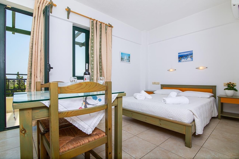 Bedroom 2, Dionysos Hotel Apartments & Studios, Crete