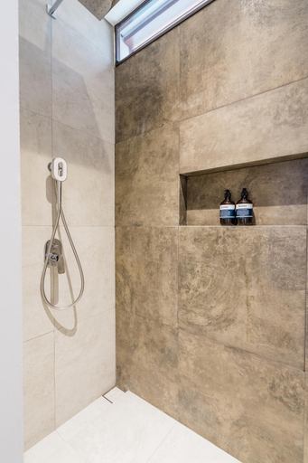 Bathroom 4, The Wave, Badung