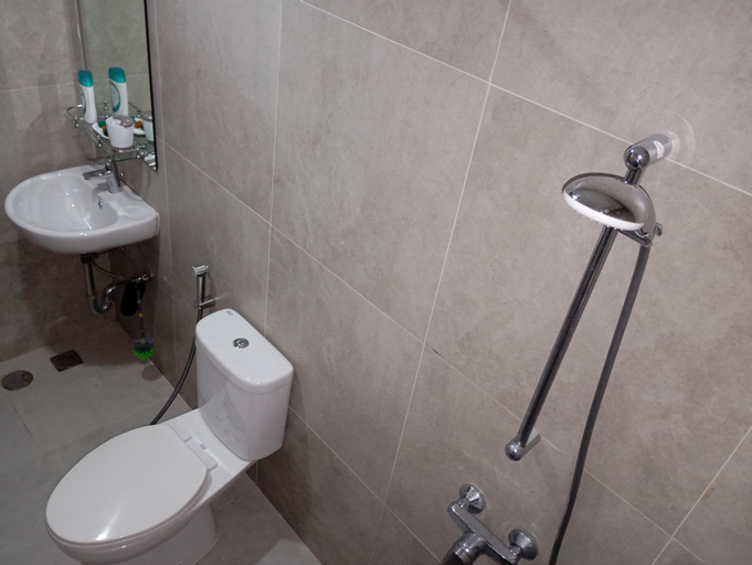 Bathroom 4