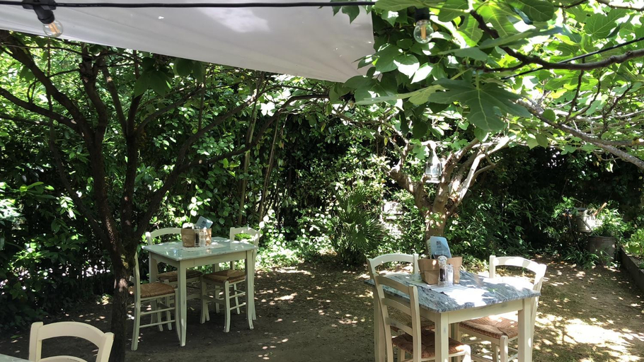 Food & Drinks 2, LABottega - Camere, Lucca