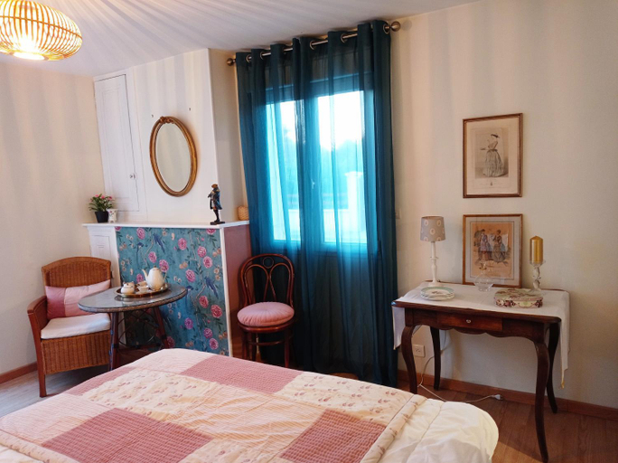Others 5, Chez Lili, Loir-et-Cher