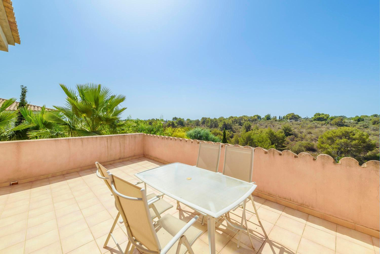 Others 4, Villa Turo del Sol, Baleares