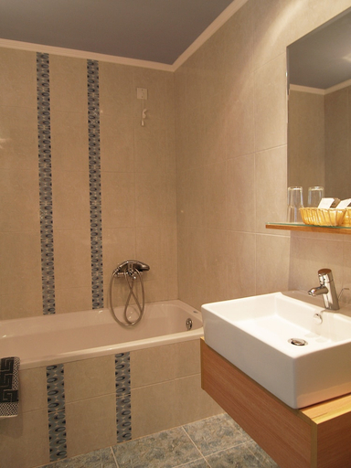 Bathroom 3, Kitro Beach Hοtel, Crete
