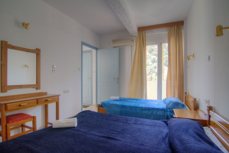 Bedroom 2, Sunrise Hotel & Apartments, Crete