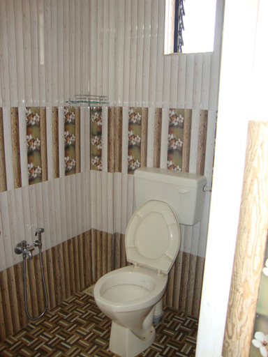 Bathroom 3, Leon Hide Out Guest House, South Goa