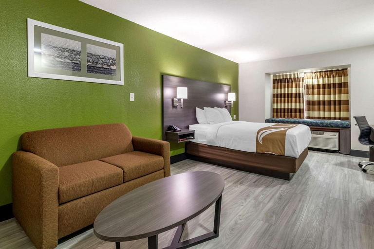 Bedroom 2, Sonesta Essential Hotels Longview, Gregg