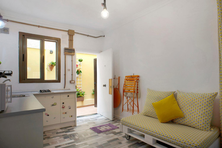 Others 4, Las Sales Estudio Cosy, Las Palmas