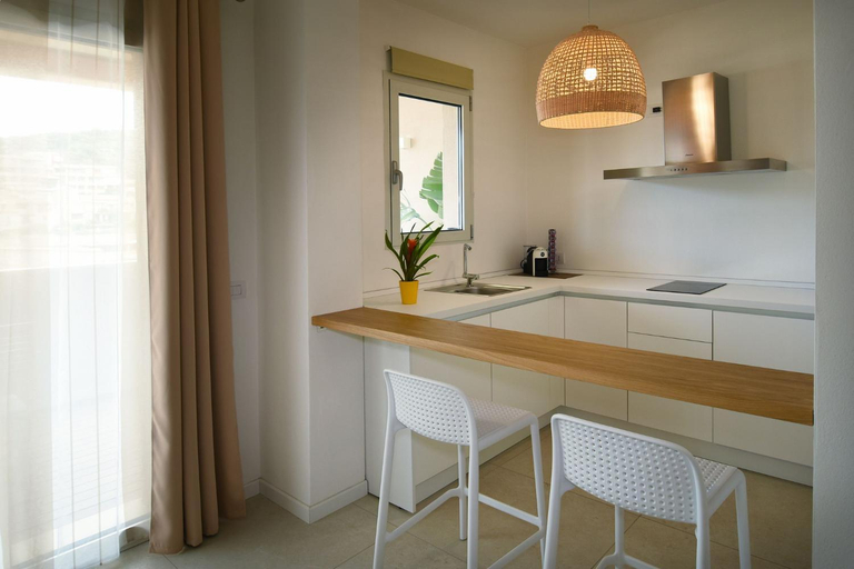 Others 2, Home Suite LE MONDE, Cagliari