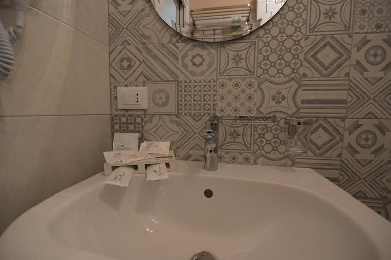 5, CLC Home B&B, Cosenza