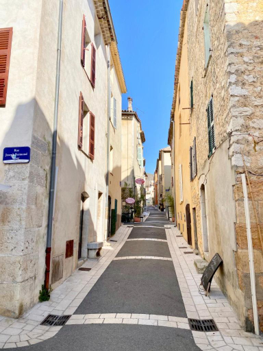 Others 4, MAISON NOMADE Valbonne, Alpes-Maritimes