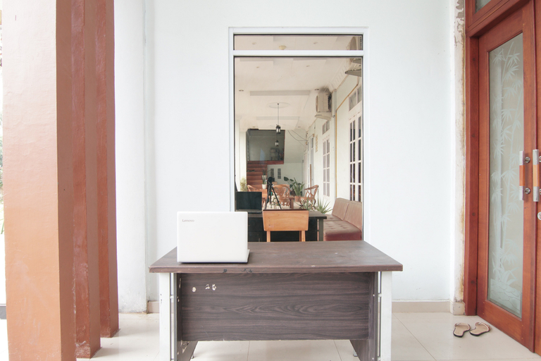 Others 3, OYO 94101 Ratha Guest House Syariah, Pekanbaru