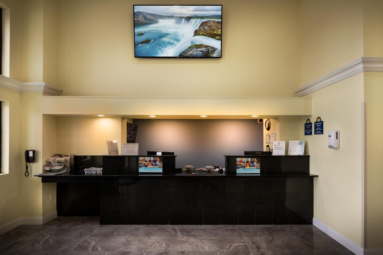 Public Area 2, Days Inn by Wyndham Wayne, Passaic