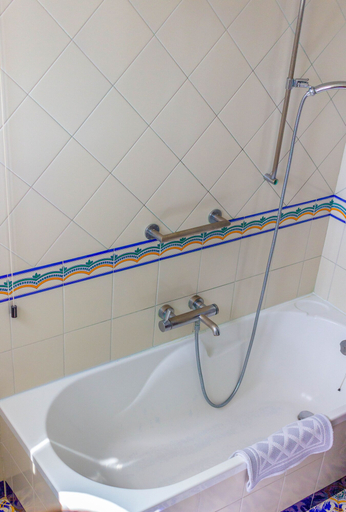 Bathroom 5, Grand Hotel Hermitage & Villa Romita, Napoli