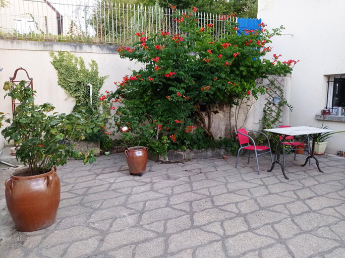 Others 3, Chez Lili, Loir-et-Cher