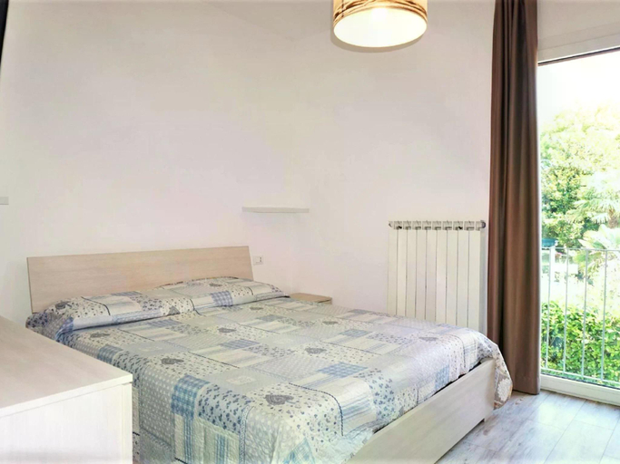 Bedroom 2, Charming villa in Porto Santa Margherita with private garden, Venezia