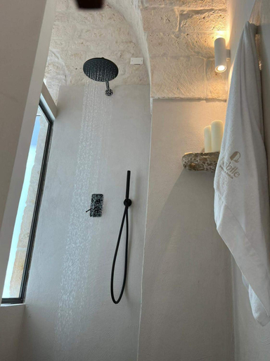Others 4, Nobile Dimora di Puglia, Brindisi