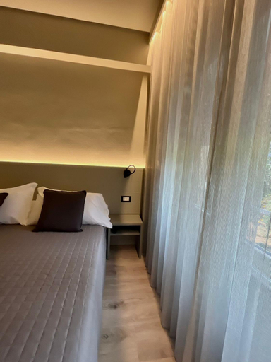 Bedroom 18