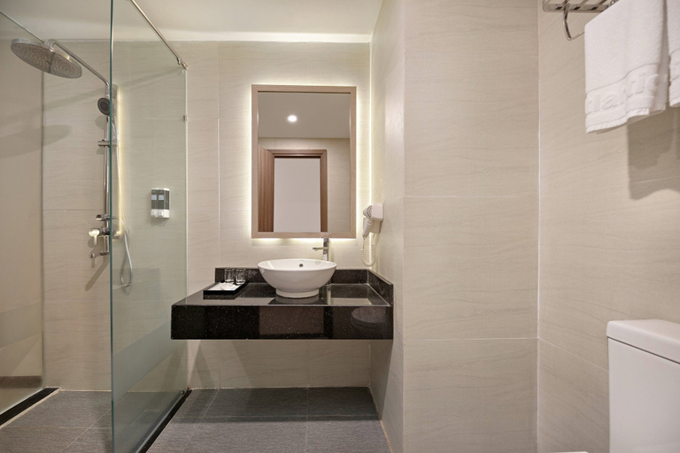 Bathroom 5, Atlantic Nha Trang Hotel, Nha Trang