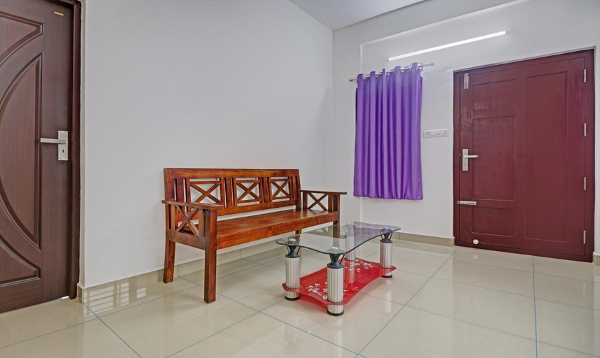 Public Area 2, NIRUPAMA HOTEL ALUVA, Ernakulam